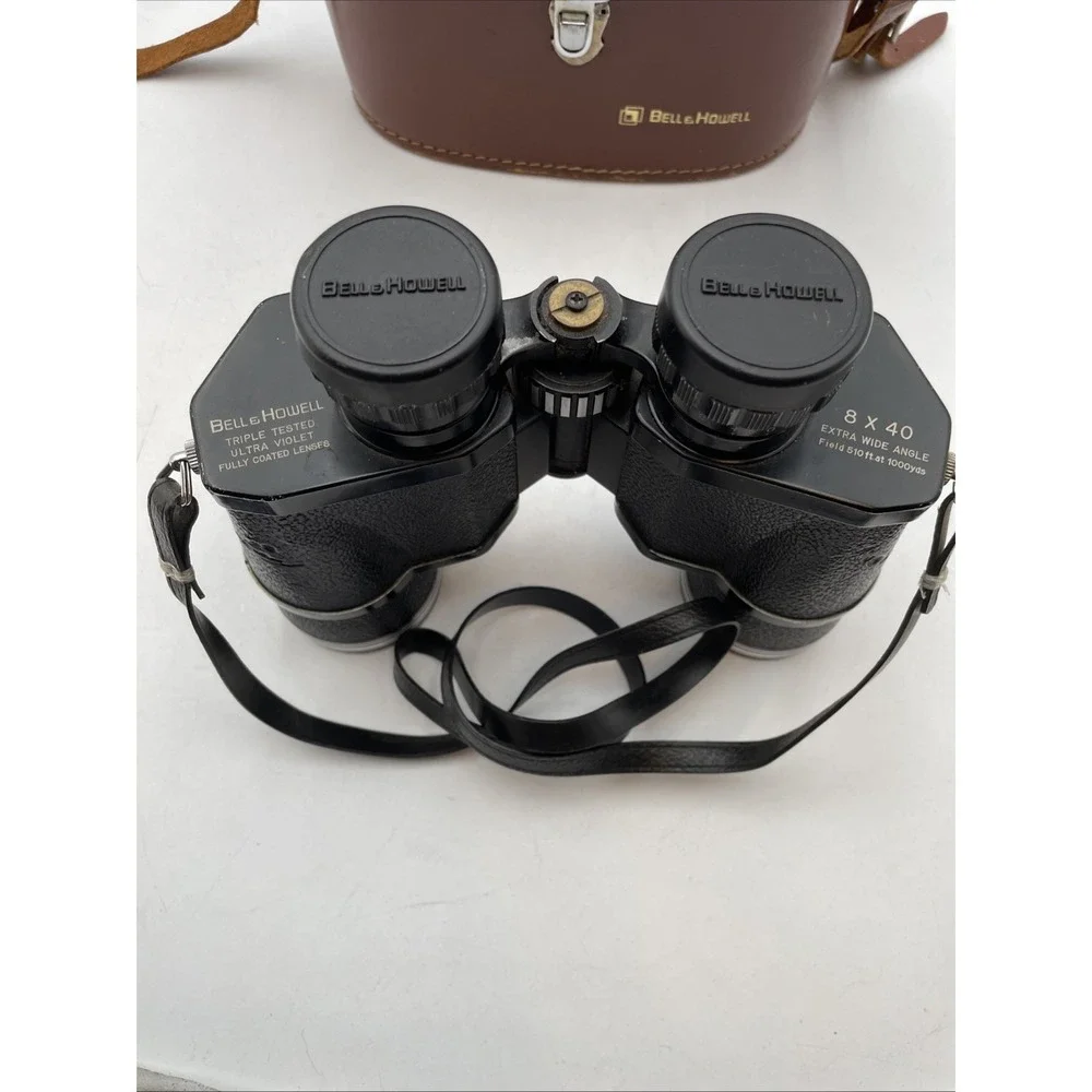 Bell &Howell Hunting Binoculars 8 x 40 Extra Wide Angle 510ft At 1000 Yards+Case